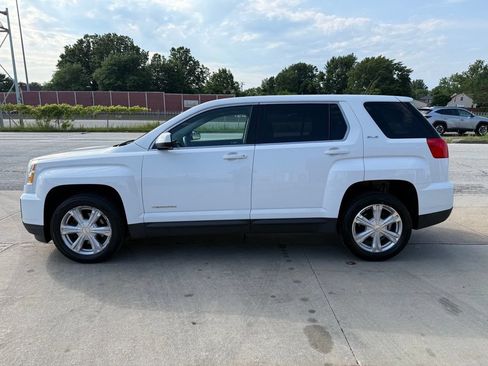 Used 2017 GMC Terrain SLE FWD image 12