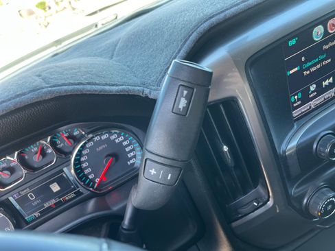 Used 2019 Chevrolet Silverado 2500 LT image 11