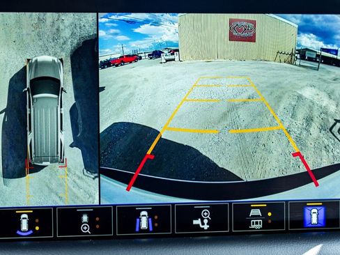 Used 2022 Chevrolet Tahoe RST w/ Luxury Package image 14