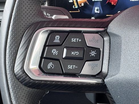 Used 2024 Ford Mustang GT Premium image 33