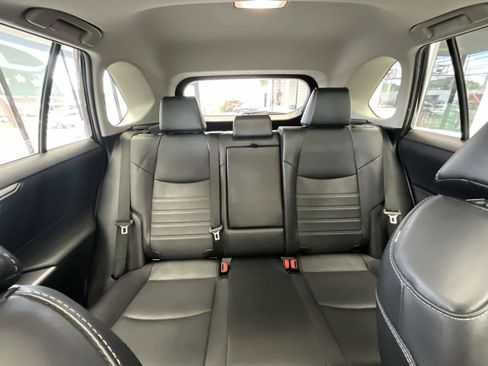 Used 2023 Toyota RAV4 XLE Premium AWD/4WD image 15