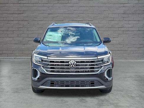 New 2026 Volkswagen Atlas SE FWD image 2