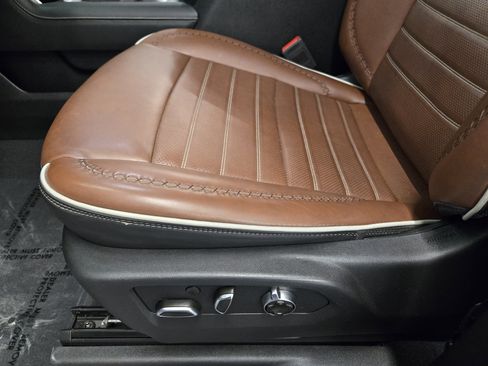 Used 2024 GMC Sierra 2500 Denali Ultimate image 25