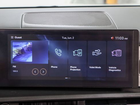 Used 2025 Hyundai Santa Fe SEL FWD image 19