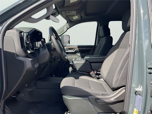 New 2026 Chevrolet Silverado 2500 LT image 14