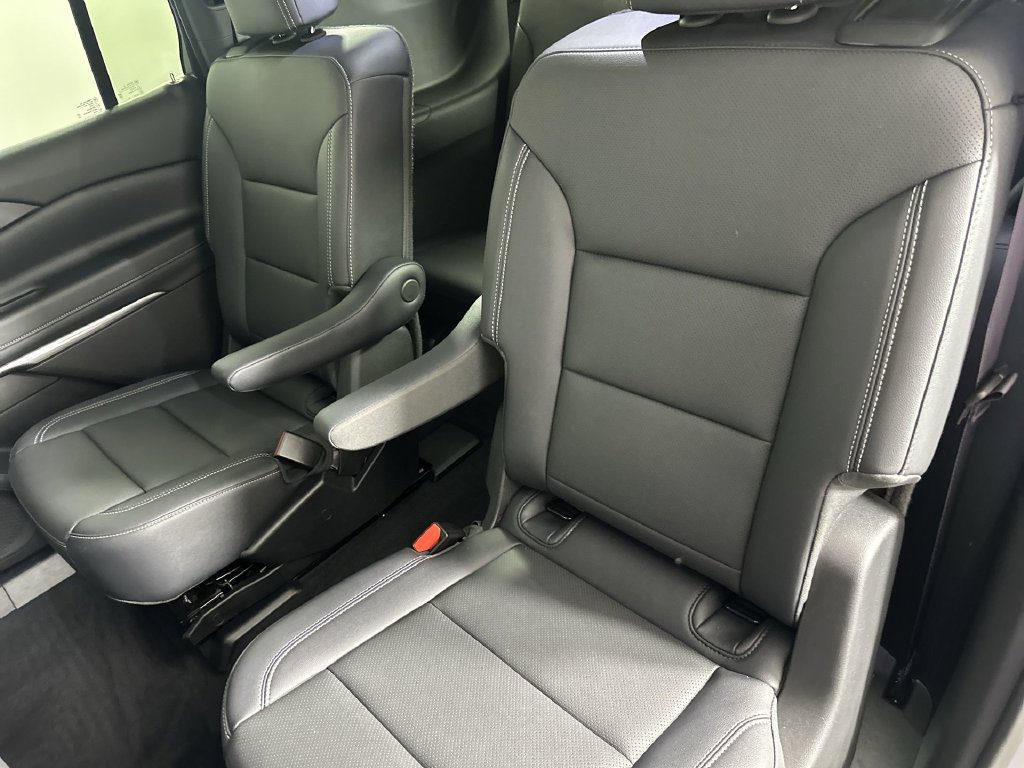 Used 2026 Chevrolet Traverse LT AWD/4WD image 26