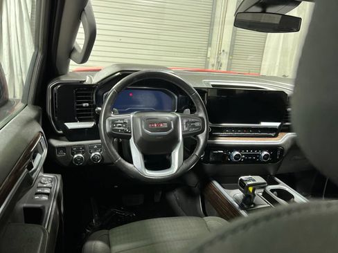 Used 2022 GMC Sierra 1500 Elevation w/ X31 Off-Road Package AWD/4WD image 21