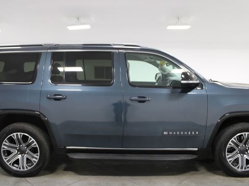 Used 2024 Jeep Wagoneer Series II image 10