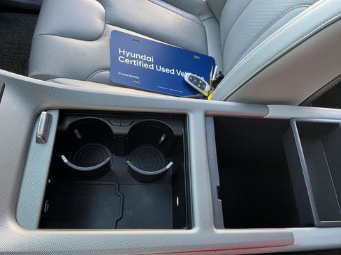 Used 2023 Hyundai Palisade SEL w/ Premium Package image 8