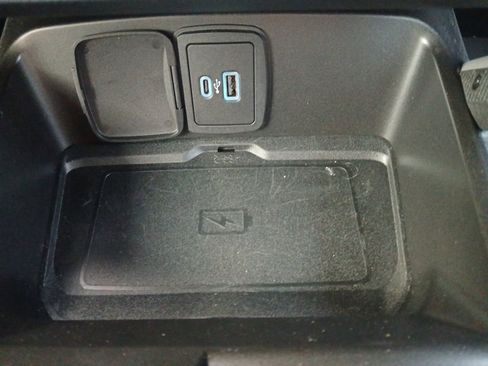 Used 2023 Ford Bronco Outer Banks w/ Sasquatch Package image 6