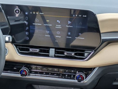 New 2026 Chevrolet Equinox ACTIV w/ Convenience Package III FWD image 20