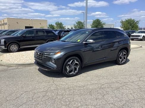 Certified 2024 Hyundai Tucson Limited AWD/4WD image 1