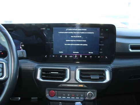 Used 2024 Ford Mustang GT Premium image 18