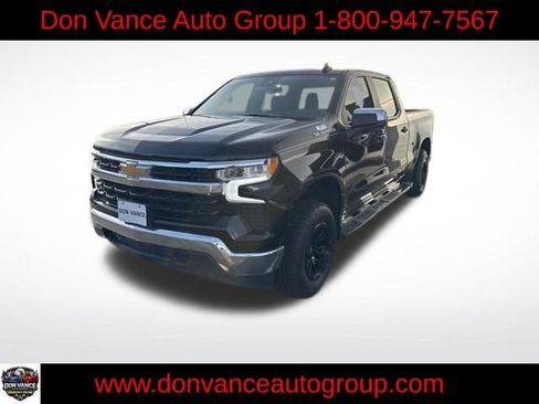 Used 2024 Chevrolet Silverado 1500 LT w/ Protection Package image 2