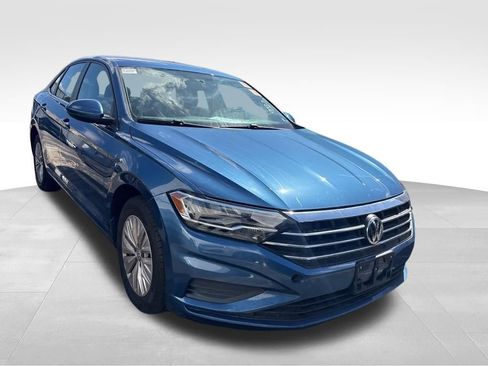 Used 2019 Volkswagen Jetta S w/ Driver Assistance Package FWD image 5