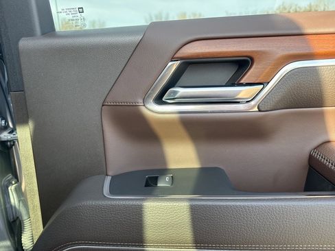 Used 2023 GMC Sierra 1500 Denali image 44