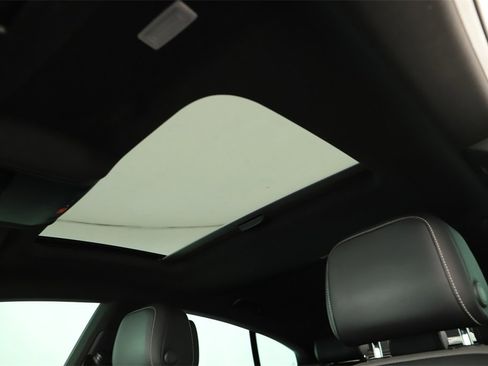 Used 2021 Volkswagen Arteon SEL Premium image 25