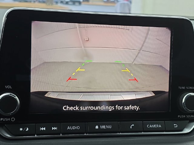 Used 2026 Nissan Rogue SV FWD image 22