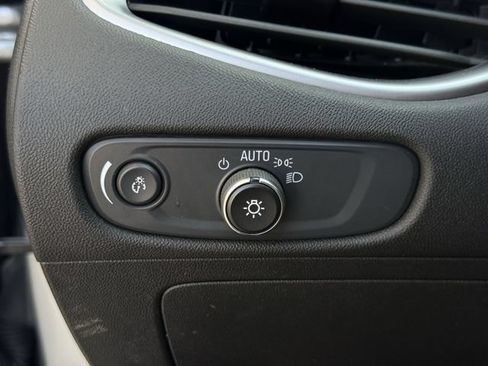 Used 2025 Chevrolet Malibu LT FWD image 26