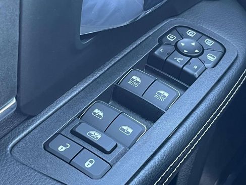 New 2026 RAM 2500 Laramie image 30