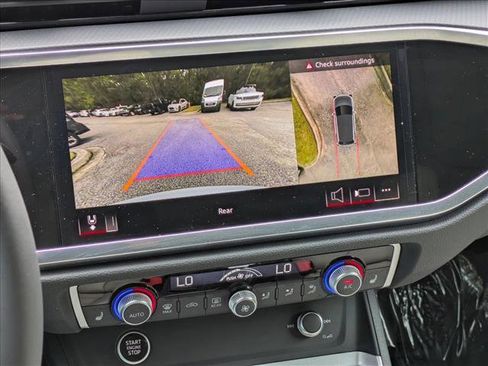 Used 2025 Audi Q3 2.0T Premium Plus w/ Premium Plus Package AWD/4WD image 14