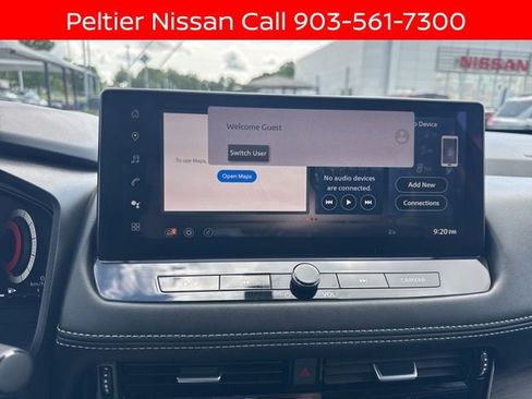 Certified 2024 Nissan Rogue Platinum w/ Platinum Premium Package FWD image 20