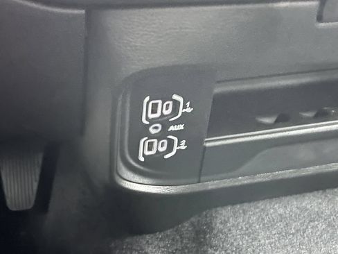 New 2026 RAM 2500 Tradesman AWD/4WD image 37