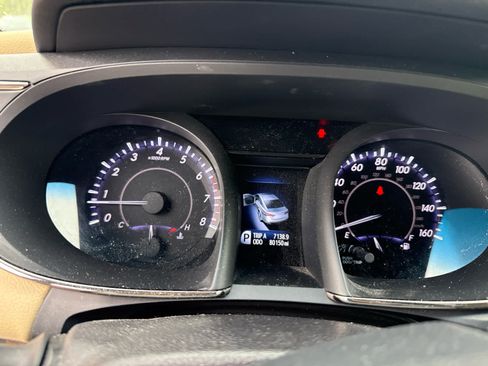 Used 2015 Toyota Avalon XLE Premium FWD image 8