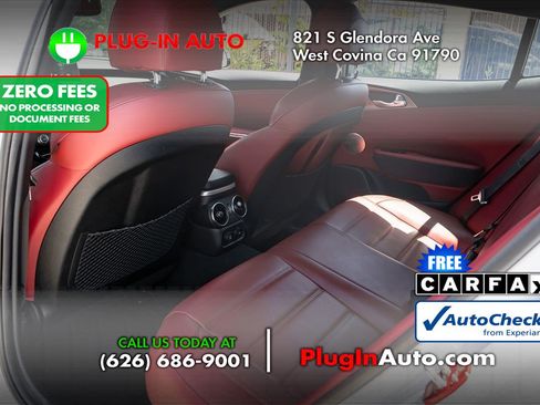 Used 2021 Kia Stinger GT2 RWD image 11
