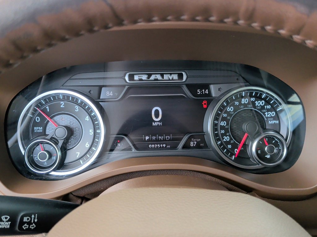 Used 2020 RAM 1500 Laramie RWD image 21