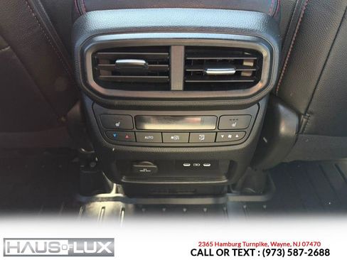 Used 2025 Honda Ridgeline Black Edition image 33