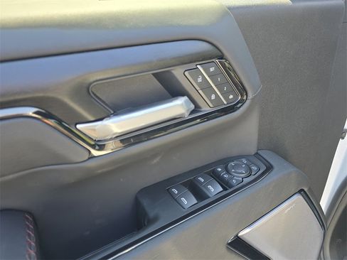 New 2026 GMC Sierra 2500 AT4X image 12