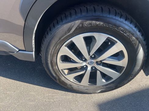 Used 2023 Subaru Outback Premium image 53