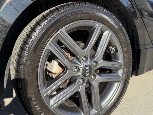 Used 2020 Kia Forte GT-Line image 12