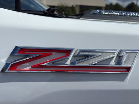 Used 2021 Chevrolet Silverado 2500 LTZ w/ Z71 Chrome Sport Edition AWD/4WD image 9