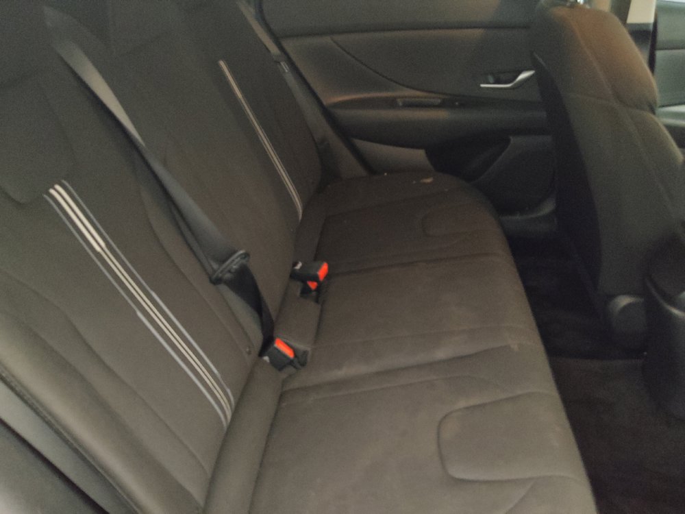Used 2023 Hyundai Elantra Blue FWD image 19