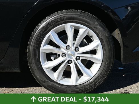 Used 2024 Chevrolet Malibu LT FWD image 9