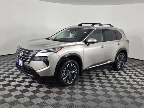 New 2026 Nissan Rogue Platinum AWD/4WD image 9