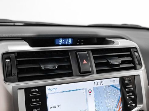 Used 2022 Toyota 4Runner SR5 Premium w/ Moonroof Package image 28