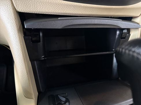 Used 2010 Honda Crosstour EX-L image 22