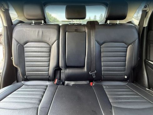 Used 2018 Ford Edge SEL w/ Equipment Group 201A FWD image 22
