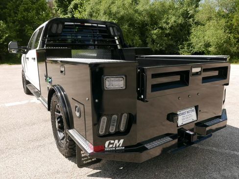 Used 2025 Ford F250 XL w/ FX4 Off-Road Package AWD/4WD image 8