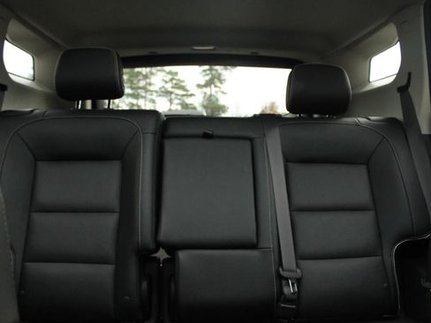 Used 2018 GMC Terrain Denali w/ Advanced Safety Package image 20