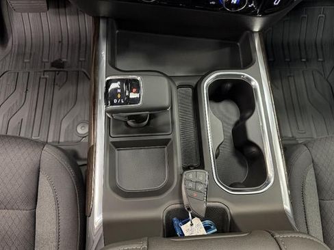 New 2026 GMC Sierra 1500 Elevation w/ Preferred Package AWD/4WD image 27