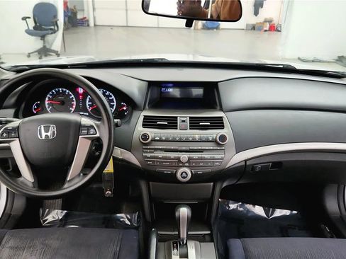 Used 2012 Honda Accord LX image 34