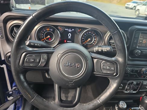 Used 2020 Jeep Wrangler Unlimited Sport S image 18