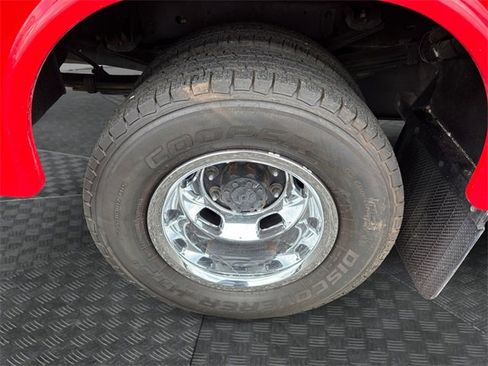 Used 2021 RAM 3500 Tradesman w/ Chrome Appearance Group image 13