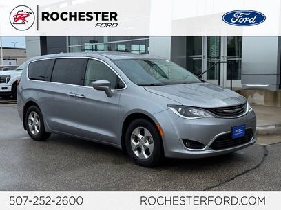 Used 2019 Chrysler Pacifica Touring Plus