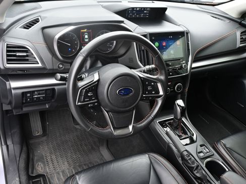 Used 2022 Subaru Crosstrek 2.5i Limited w/ Moonroof Package 2 image 11