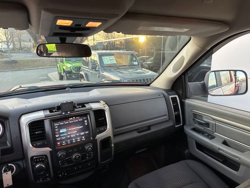 Used 2019 RAM 1500 Classic Warlock image 34